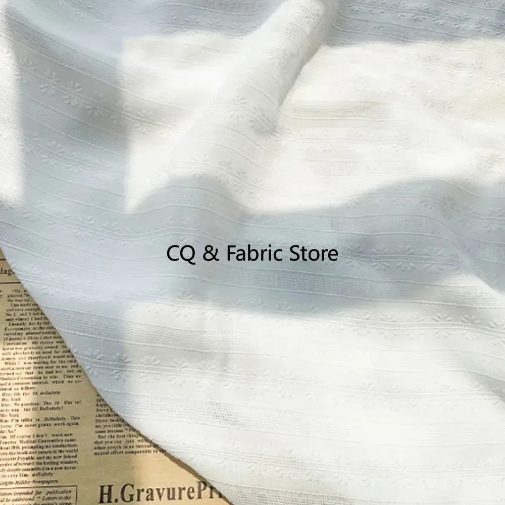 Tessuto a righe jacquard con piccola margherita imitazione fiore Tessuto misto policotone Tessuto firmato per abiti cheongsam da donna fai da te