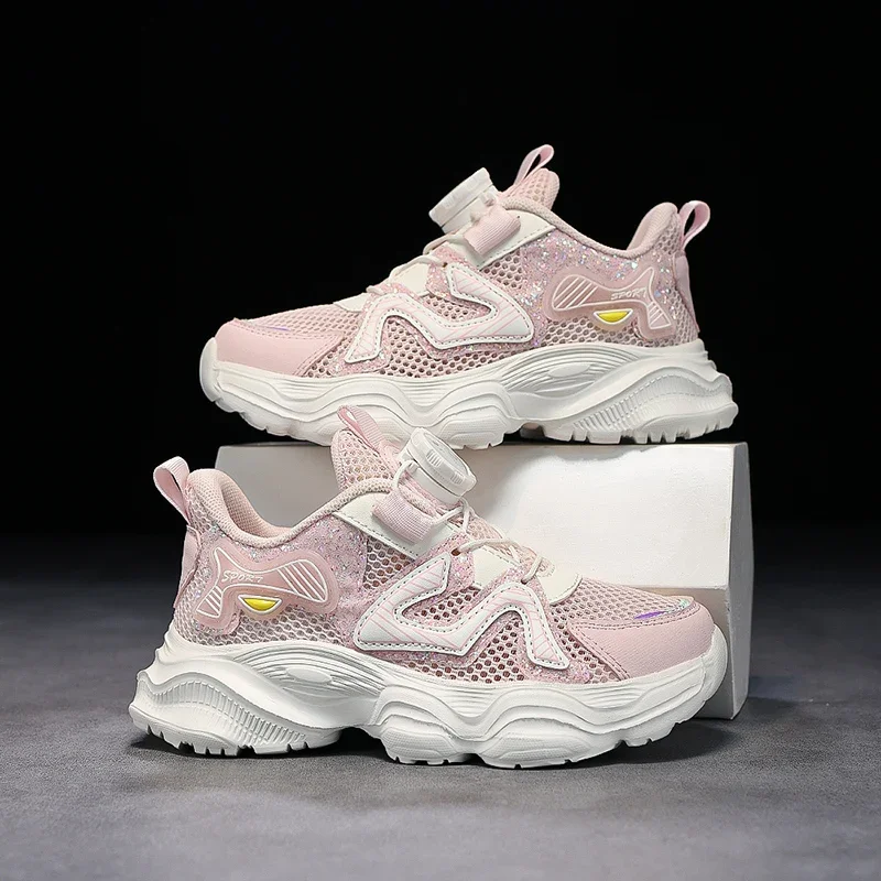 أحذية رياضية للفتيات صيفية جديدة شبكية قابلة للتنفس للأطفال أحذية ركض غير رسمية أحذية رياضية للأطفال بنعل ناعم
