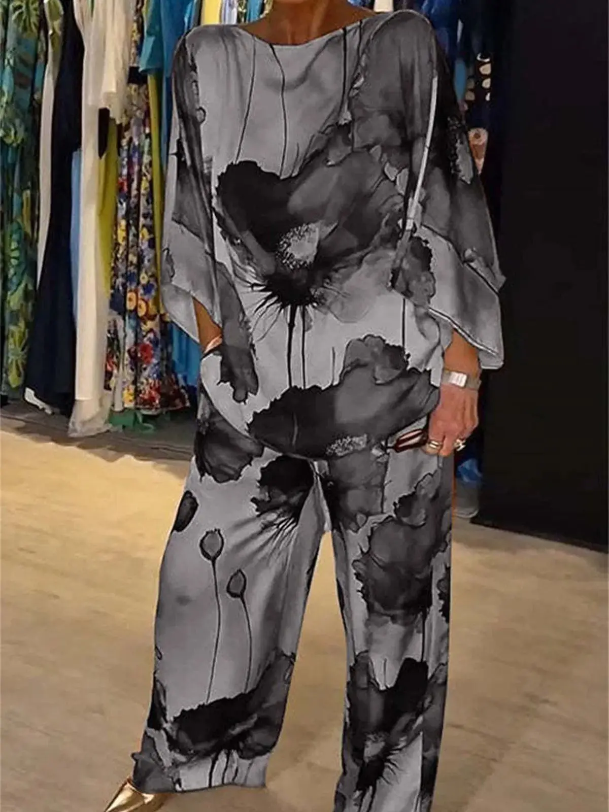 Summer Printed Two Piece Sets Fashion Satin Suits Round Neck 3/4 Sleeved Top Wide Leg Pants Casual Urban Sexy 2PCS Spring  2024