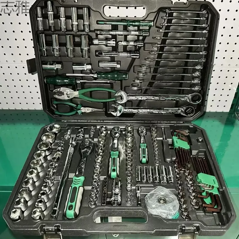 Auto repair 151 pieces/261 pieces/121 pieces tool set Auto repair set socket wrench set combination ratchet repair truck