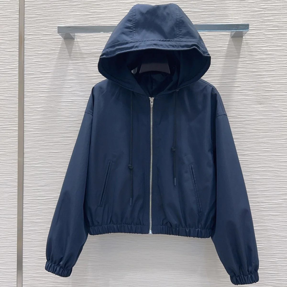 2026Women Hooded Zip Up Bomber Jacket Long Sleeve Elastic Cuff Hem Pockets Casual Short Windbreaker Coat lyt26713188