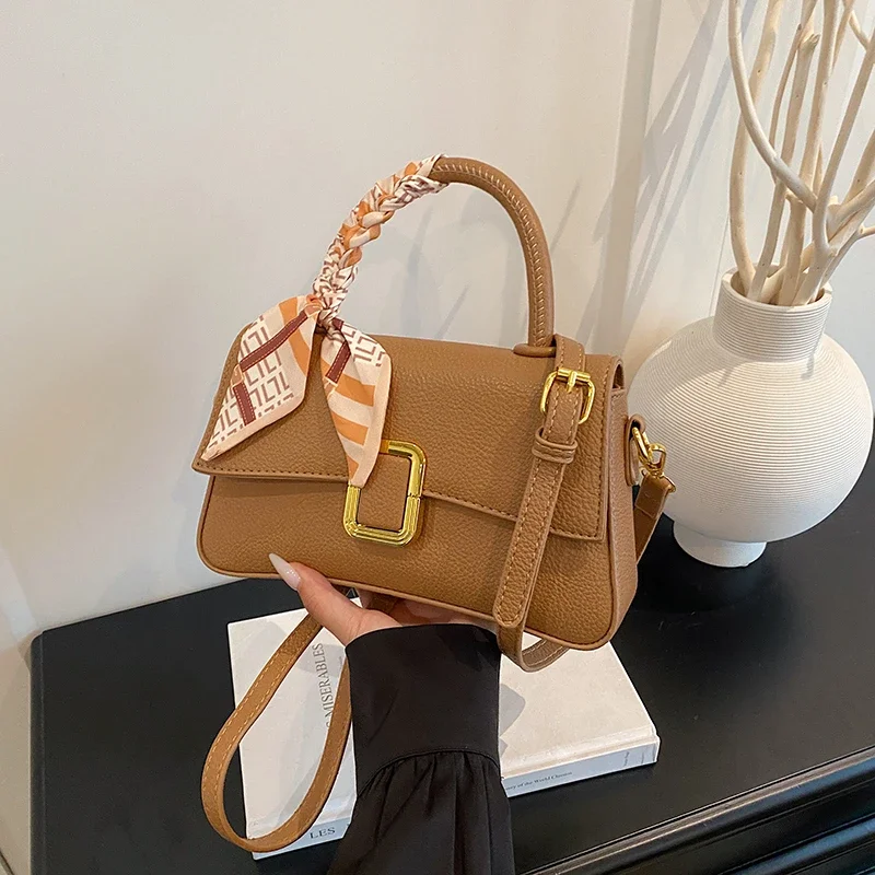 

High-End Minimalist Unique Vintage Fashionable Leather Bag For Women With Large Capacity And Solid Color Trendy Design