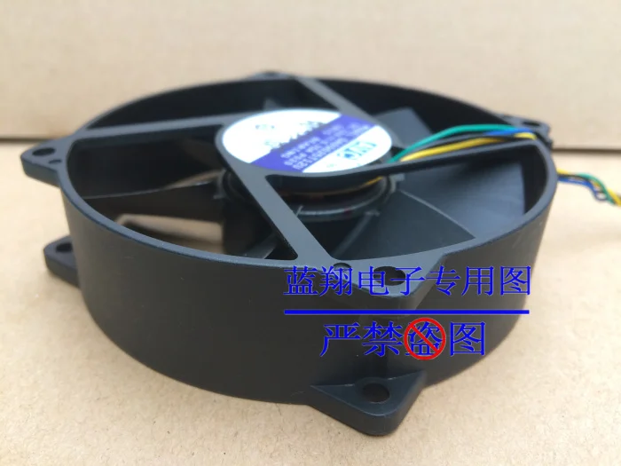 AVC DA09025T12U P020 تيار مستمر 12 فولت 0.70A 90x90x25 مللي متر 4 أسلاك خادم مروحة التبريد