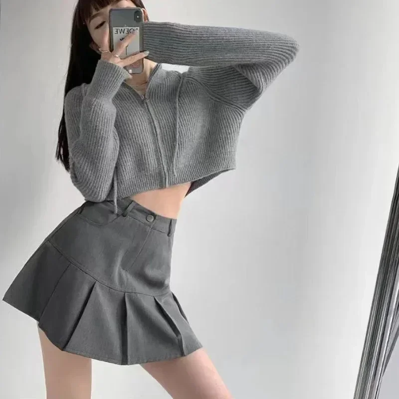 

A-line Skirts Women Minimalist Pleated Preppy Style Chic All-match Casual High Waist Ins Solid Streetwear Summer Harajuku Y2k