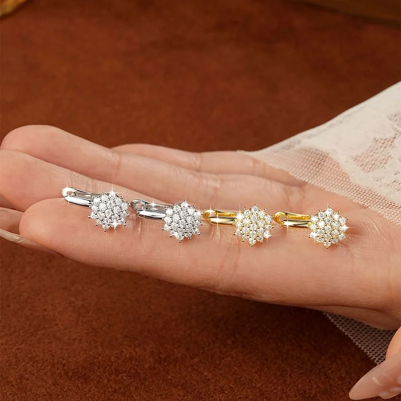 Rrjzz Sparkling Starlight Exquisite Ohrclip-Ohrringe, D-Farbe, vollständig mit Moissanit besetzt, Creolen für Frauen, Geburtstagsgeschenke, Schmuck – Detail 13