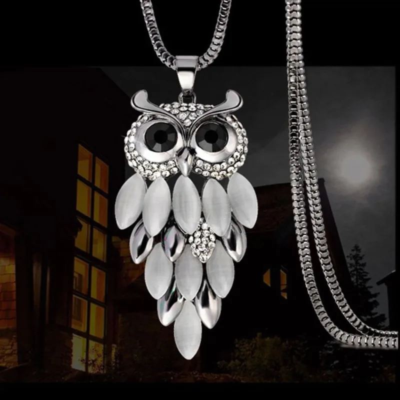 Retro Full Rhinestone Owl Necklace Pendant Women Fashion Geometric Long Necklace Chain Sweater Accessories Female Party Jewelry view 2