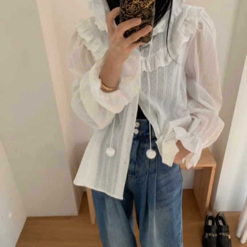 

2026 New Spring and Summer Black Fungal Edge Solid Color Hoodie with Hairy Ball Drawstring Versatile Long Sleeve Shirt