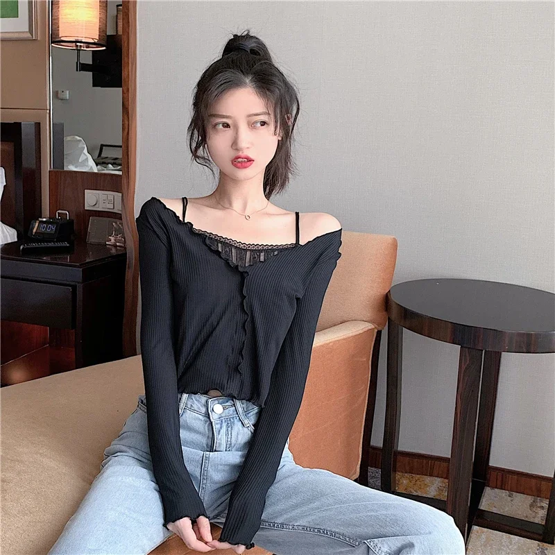 Women's Spring Splicing Sexy Off Shoulder Bottoming T-shirts White Lace Fake Two Piece Elegant Suspender Long Sleeve Short Tops