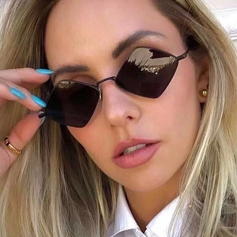

Grunge Y2k Vintage Diamond Sunglasses Small Metal Frame for Women Hip-Hop Punk Shades Trendy Party Fashion Sunglasses for Women