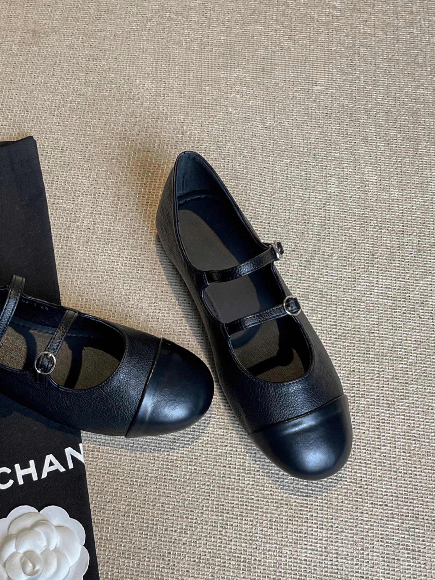 

Ele Single Strap Mary Jane oes Women's round Toe Flat Bot Bla Vintage Faion Casual All-Match Lightweight oes