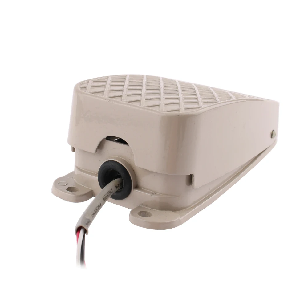 Interruptor de pé, interruptor de pedal, 10A 220V 15,7CM * 7,9CM Material: alumínio FS-3