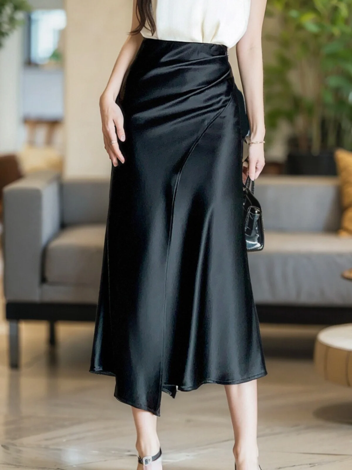 2024 Autumn Satin Drape Skirt Elegant Hip Skirt Mid-Length Irregular Pleat Slimming Acetate Fishtail Skirt