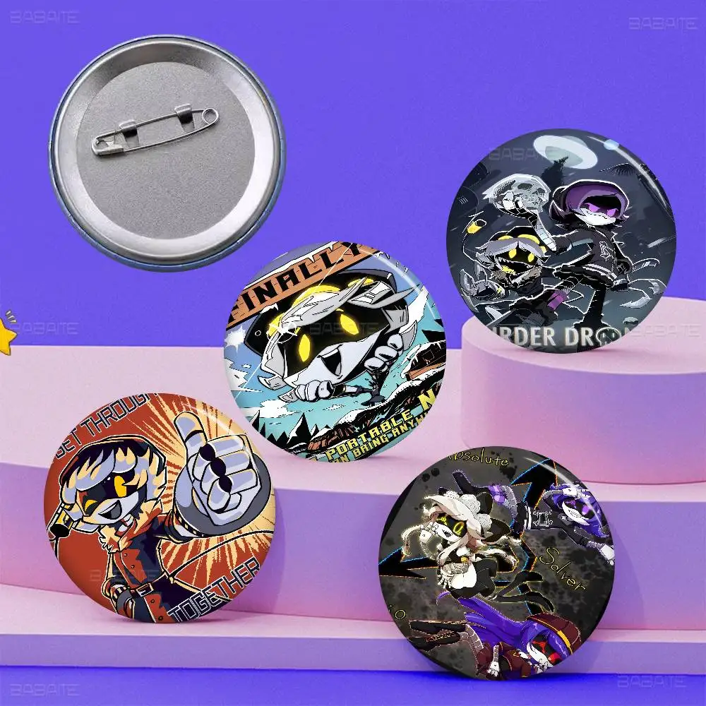 M-Murder D-Drones دبوس زر ناعم قابل للتخصيص للنساء مجوهرات إبداعية شارة مضحكة قبعة لمحبي الكرتون