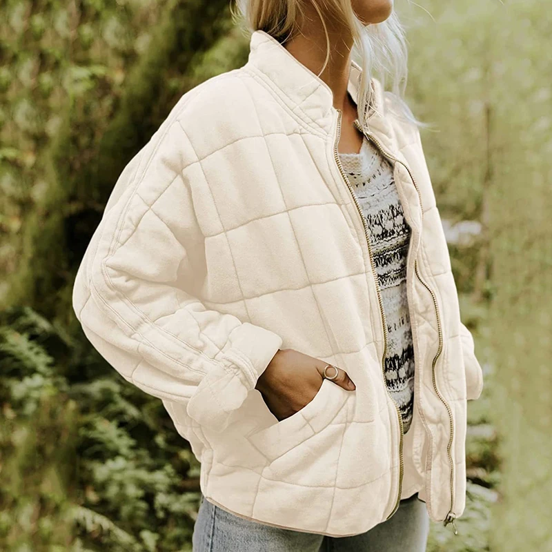 Women\'s Autumn Quilted Jacket Stand Collar Lightweight Warm Jacket Zipper Jacket (With Pockets)