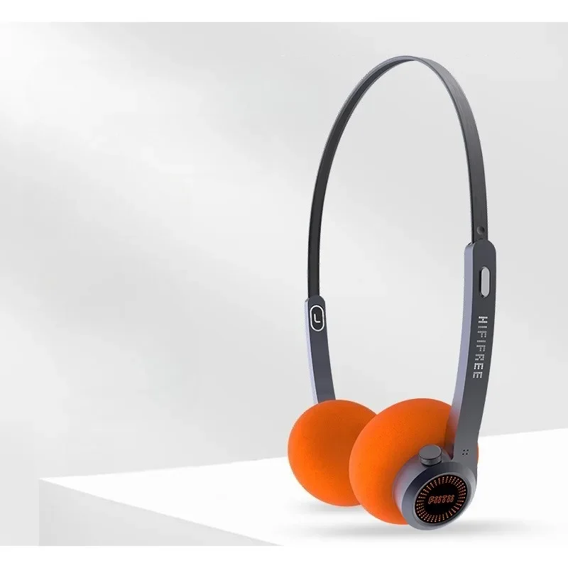 

Comes with memory, head-mounted e-sports game MP3 music Bluetooth headset retro