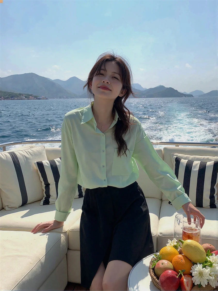 Damskie koszule vintage z długim rękawem, satynowy wygląd, jedwabista tekstura, wysokiej jakości materiał modalny, zapinane na guziki, eleganckie, do pracy, do biura.