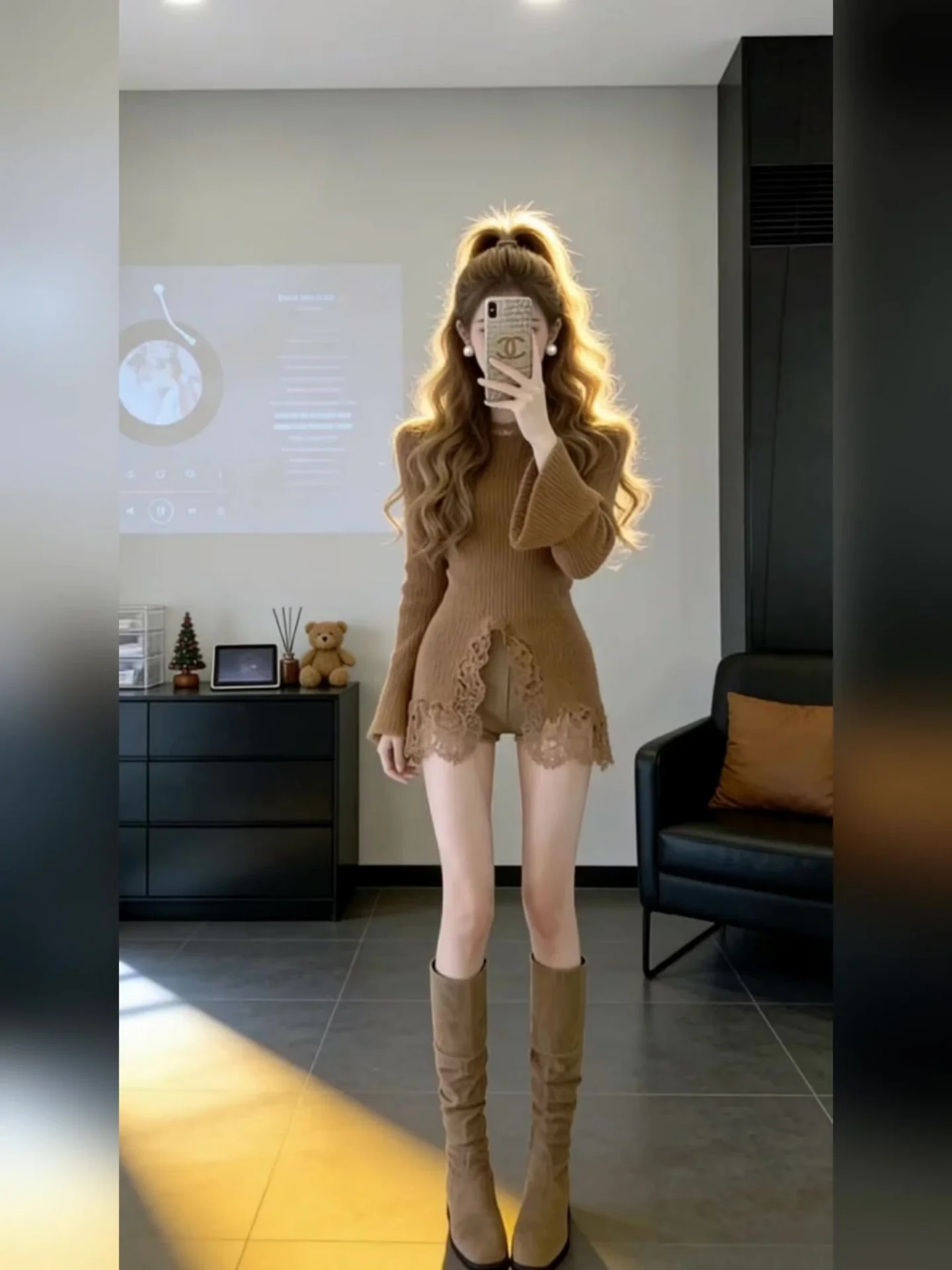 

Fashionable Early Spring Women's Set with Irregular Lace Knitted Sweater And Shorts Elegant Style Breathable Polyester Fabric