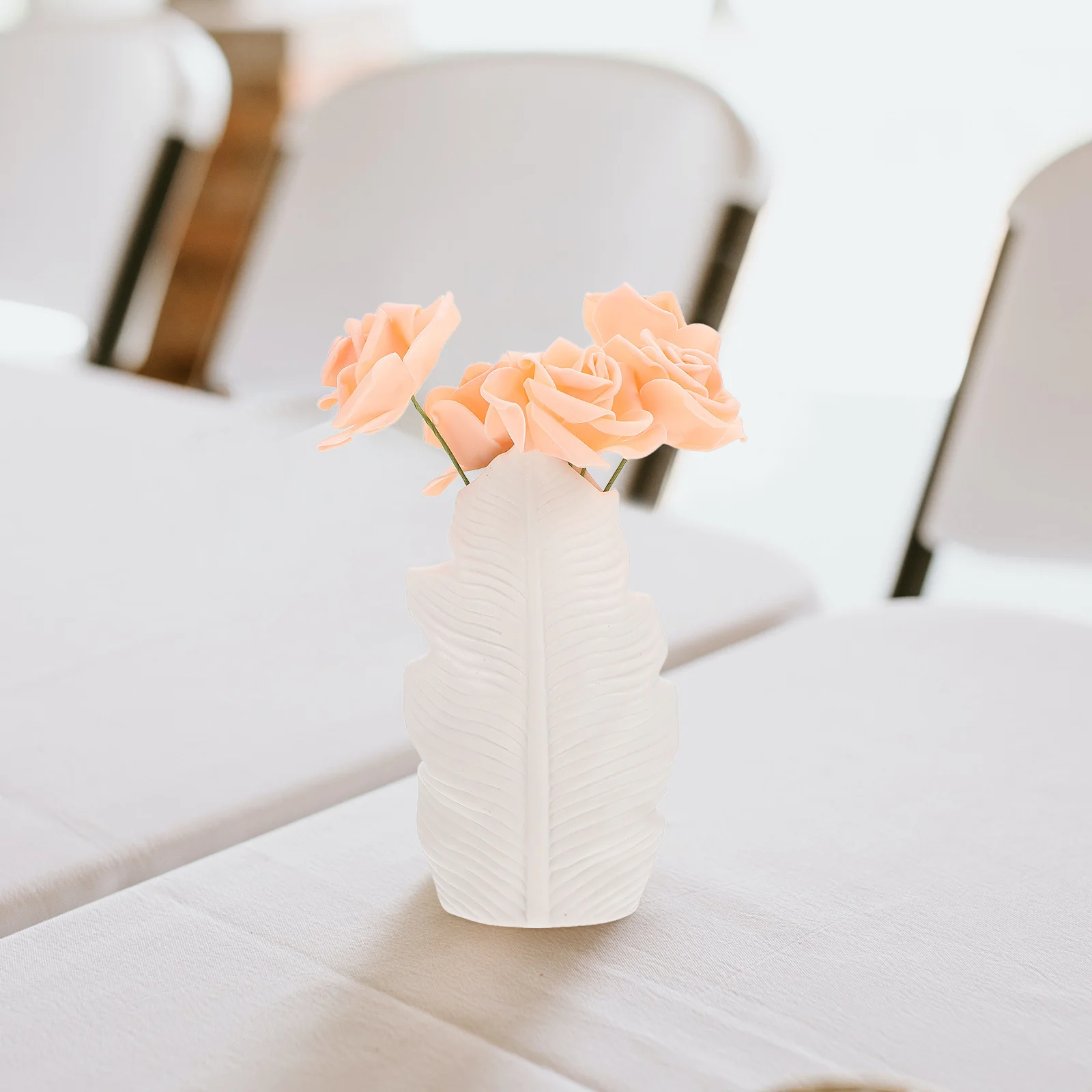 

1Pcs Decorative Flower Vase Banana Leaf Shape Ceramic Porcelain Vase Home Table Room Decor Floral Arrangement Pot Hydroponic