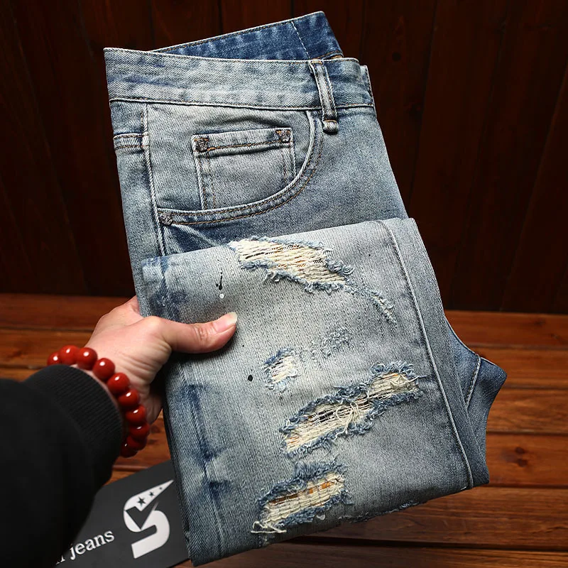 Мужские джинсы с рваными нашивками, скрапанные и потертые, летние приталенные брюки, маленькие ногти, эластичные, модные, ностальгические, длинные брюки в стиле ретро.