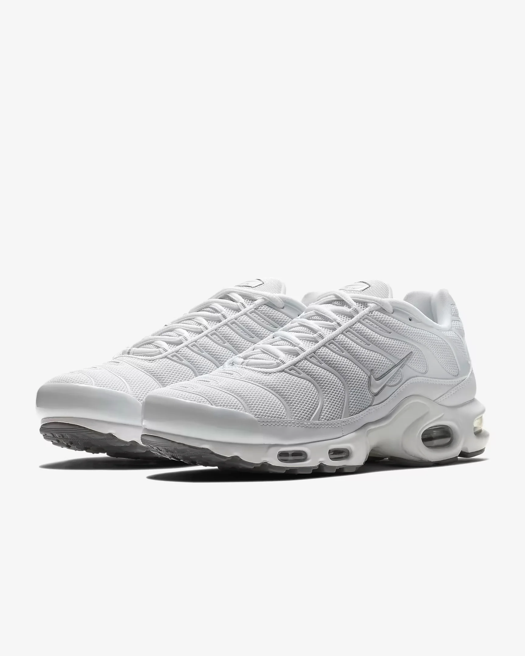 حذاء الجري Nike Air Max plus للرجال كاجوال منخفض الجودة، حذاء رياضي مريح مبطن بالهواء 604133-139