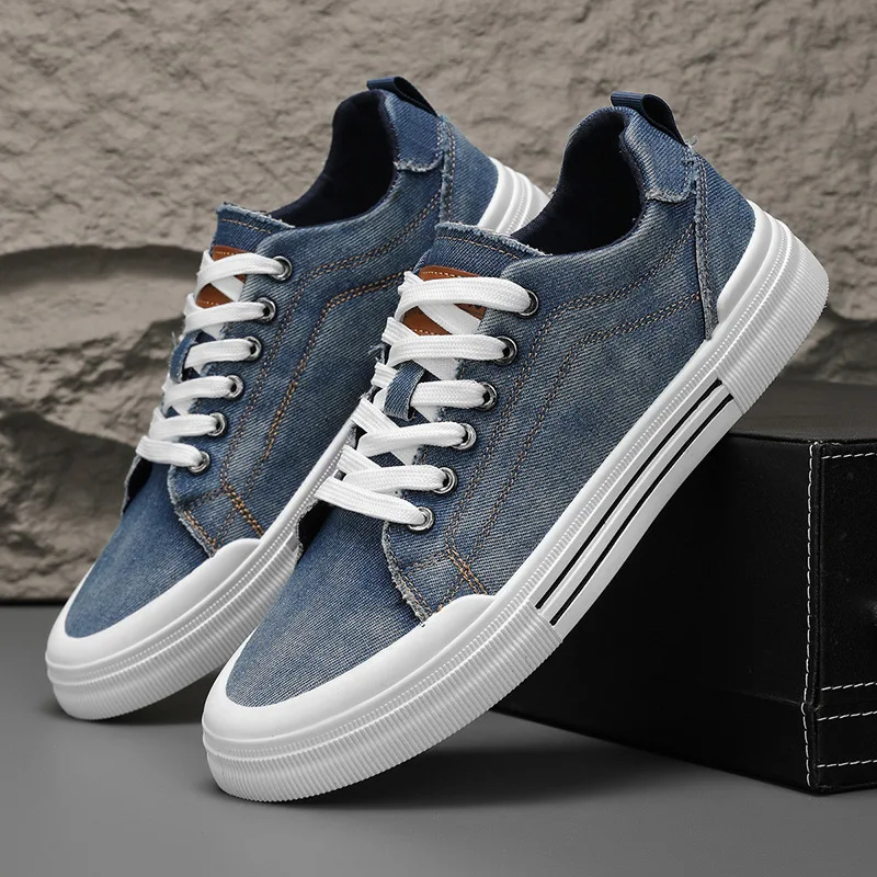 New Blue Cowboy Men Shoes Comfort Vulcanized Shoes Men's Skateboard Shoes Lace-Up Canvas Shoes Male Skate Sneakers