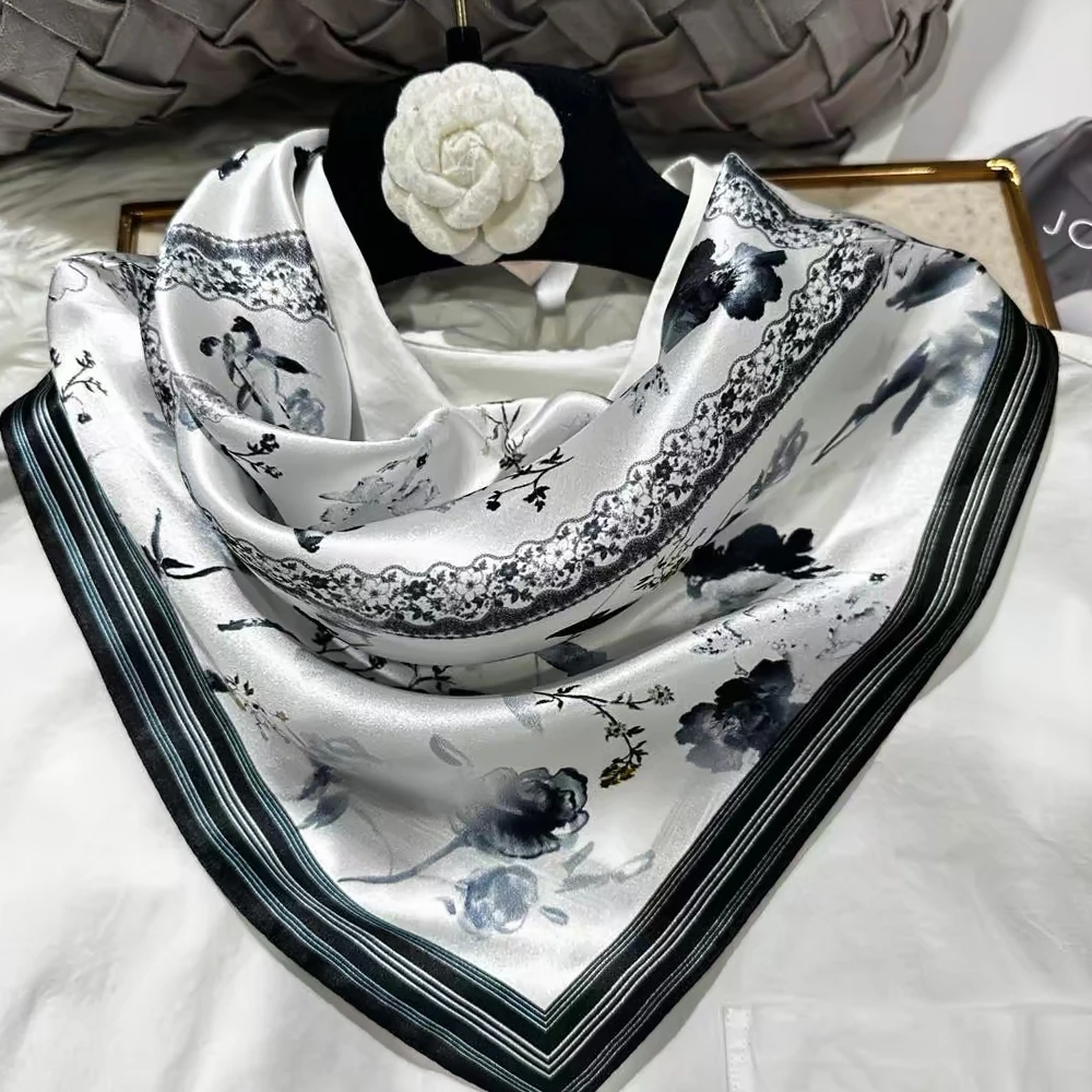

Новый черный, белый цвет, 100% шелковый маленький квадратный шарф для женщин, весна-осень-лето, шарф для волос, шарфы в горошек с пейсли, шейный платок