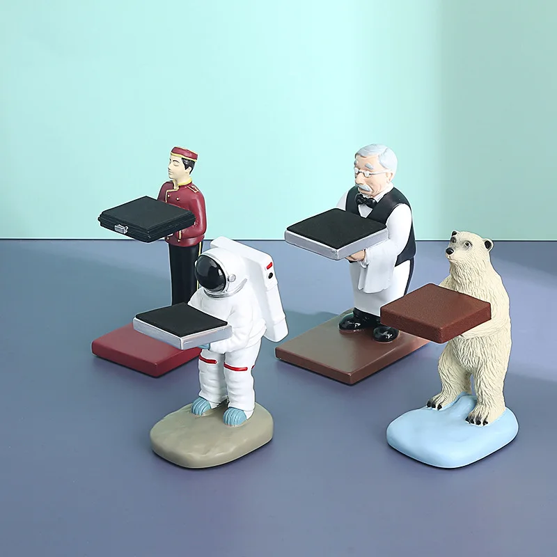 Watch Holder Astronaut Housekeeper Servant Watch Display Stand Robot Polar Bear Watch Jewelry Storage Display Rack