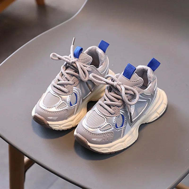 Baskets Polyvalentes en Cuir pour Enfant Garçon et Fille, Chaussures de dehors Décontractées, à la Mode, pour la Course à Pied et le Basketball