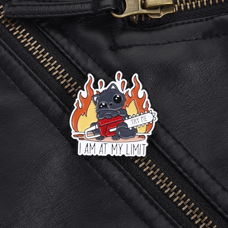 Rage Cat Pin Chainsaw Flames Design I'm At My Limit Slogan Humor Contrast Style for Backpack Decoration Stress Relief Gift