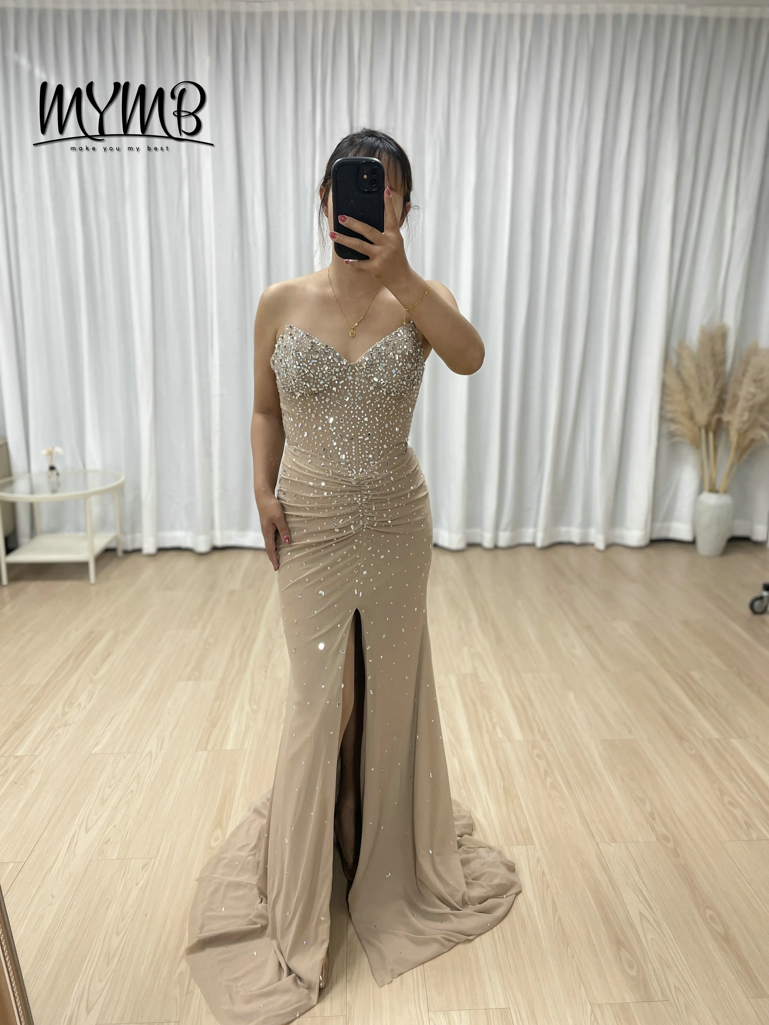 

MYMB Sexy Nude Formal Dress Gowns With Sparkling Diamond Beads and Crystal Embellished Bodice Slim Mermaid Cut High Slit MB40409