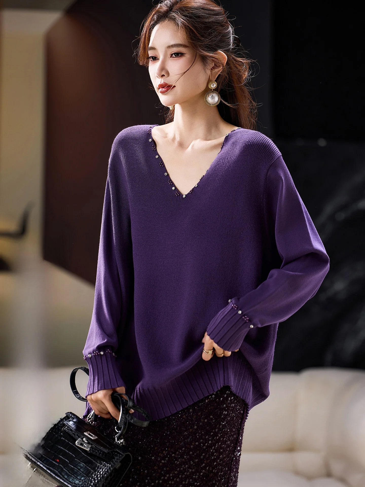 

Женский зимний модный свитер Ele V-Ne с бисером, большие размеры, базовая модель, уличный стиль, стандартный крой, средней мягкости