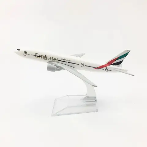 16CM 1:400 Model Airplane 777 UAE B777 Emirates Airways Alloy Diecast Aircraft Model With Landing Gear Model Toy For Collectable