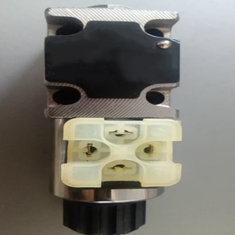 spot inventoryMCD5-DT/51N Hydraulic Pressure Control Valve High Precision Pressure Regulator for Industrial Hydraulic Systems