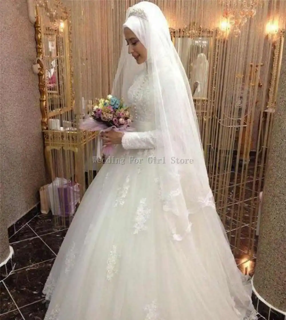 Vestido de novia musulmán de manga larga con cuello alto, traje de encaje con botones Vintage, elegante, personalizado, Invierno