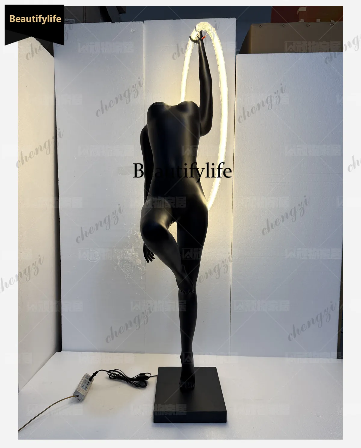 Creative art figure floor sculpture ornament home decoration modern simple living room entrance creative decoration b567