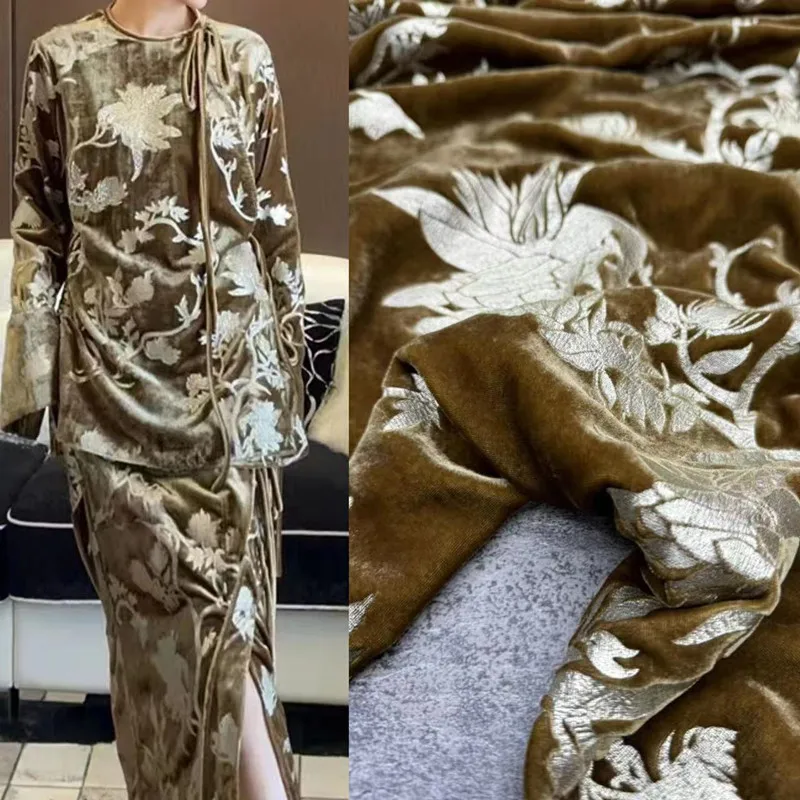 

Top Quality Bronzing Silk Velvet Fabric Autumn and Winter New Chinese Style Suit Vest Cotton Coat