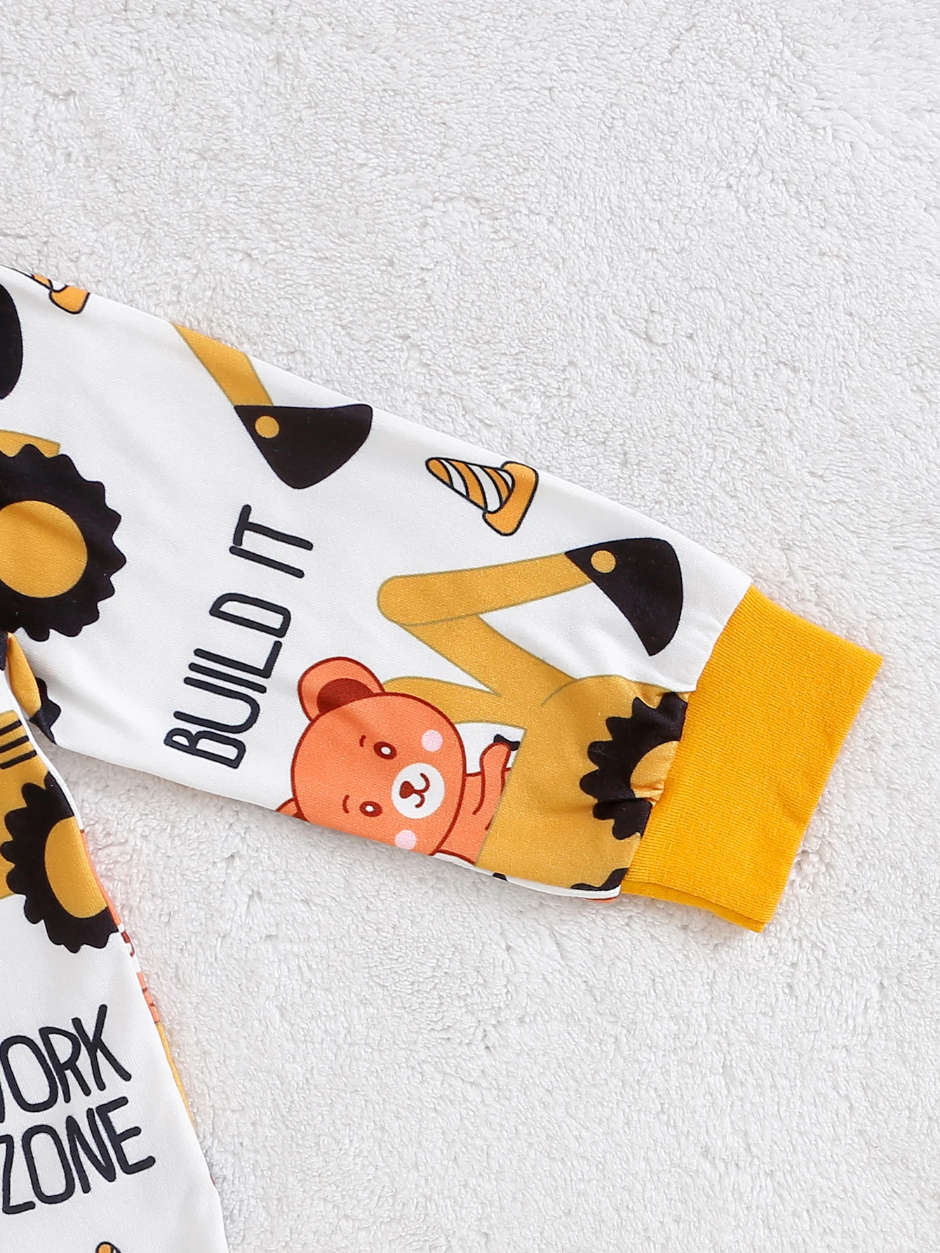 3-teiliges Frühlings-Herbst-Set für Baby-Jungen mit LKW- und Bärenmotiv, Langarm-Strampler + Hose + Mütze, Niedlicher Stil, für Alltag/Fotoshooting – Detail 5