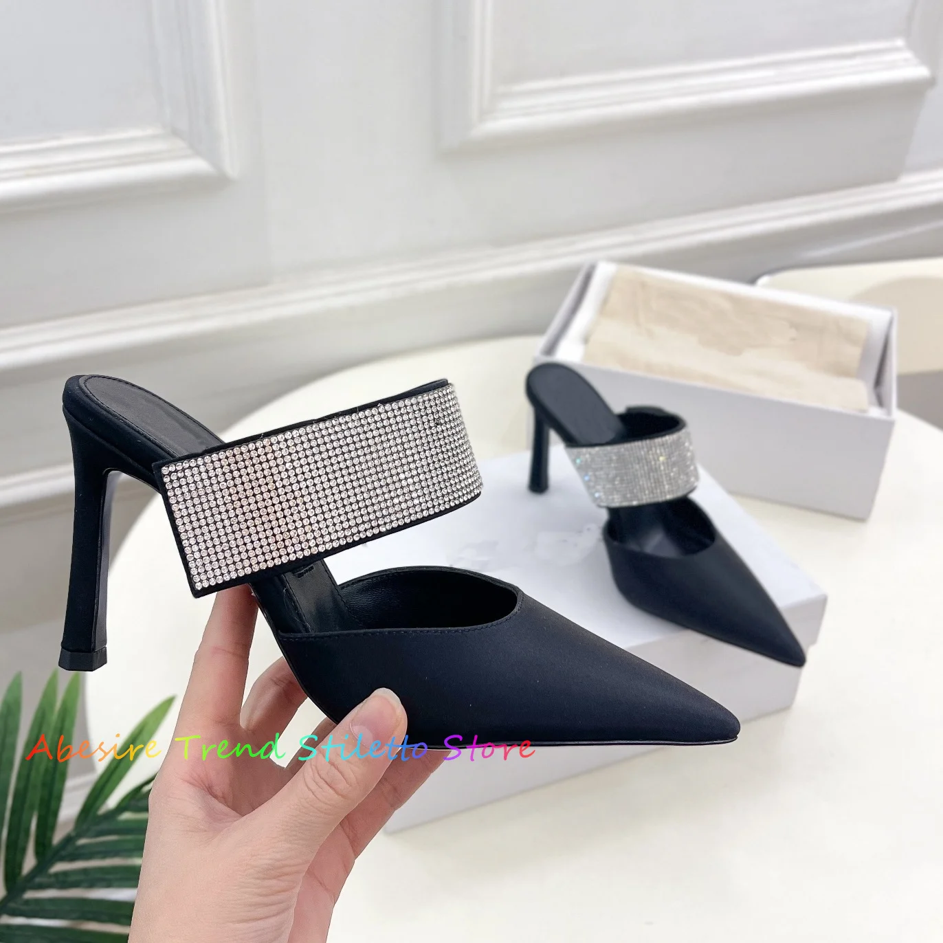 New Fashion Stain Pointed Toe Stiletto Mules Women Crystal High Heel Leather Pumps Laides Party Dress Shoes Solid Color