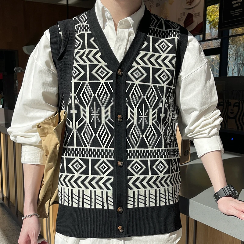 Men's Fashion Knitted Vest V-neck Button Down Sleeveless Jacket Mens Y2K Clothes Spring Autumn Trendy Casual Vests