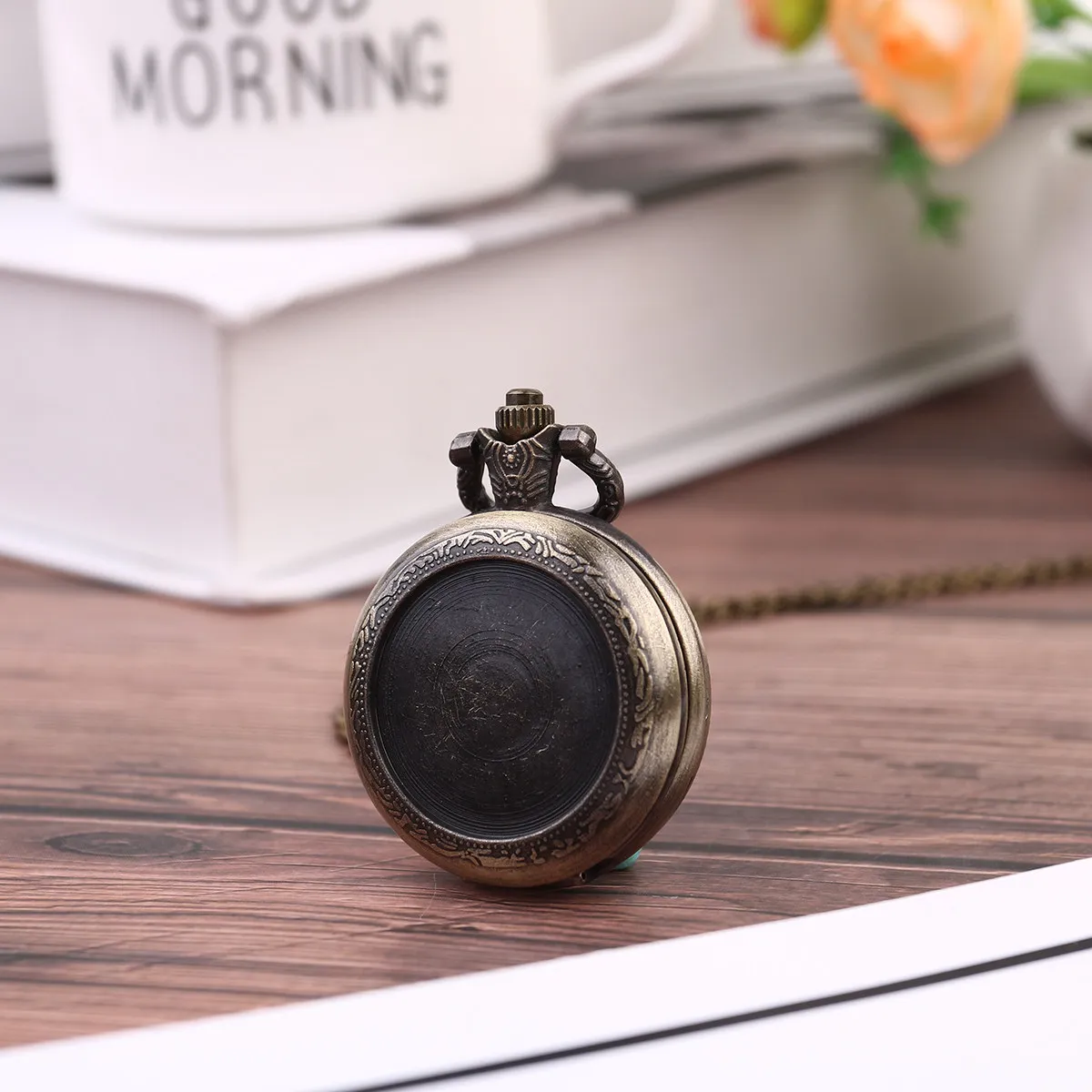 relogio-de-bolso-retro-acessorio-para-sessoes-de-fotos-modelo-vintage-de-alta-qualidade-estilo-prateado-colar-para-uso-diario