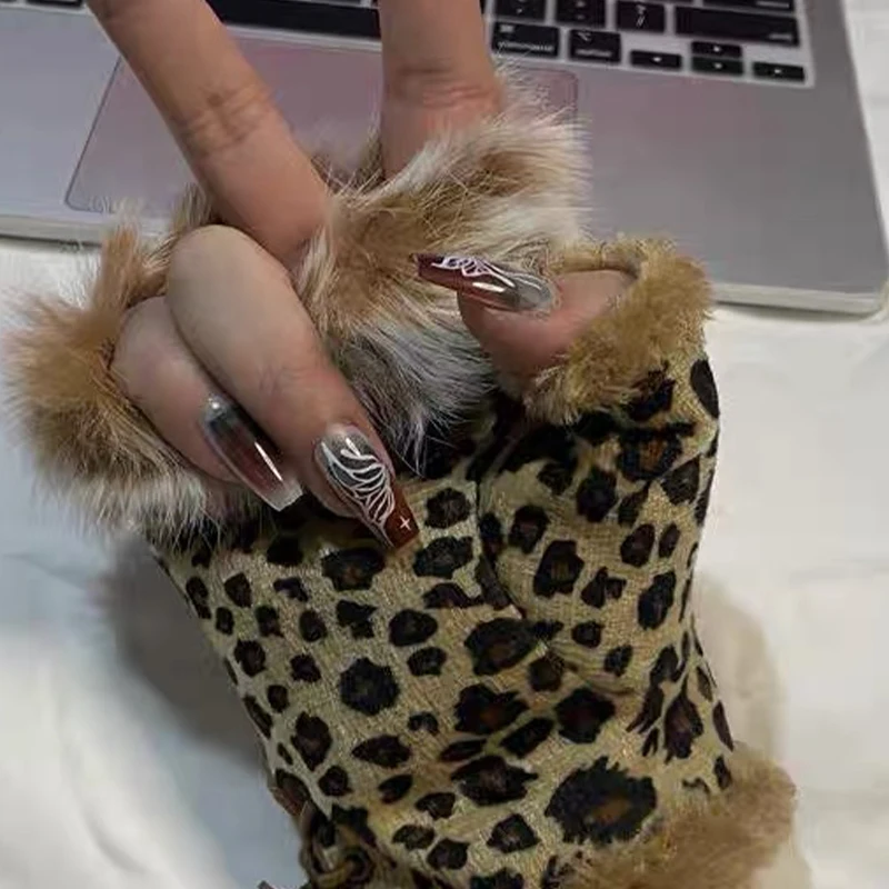 Korean Suede Half Finger Leopard Gloves Adjustable Design Rabbit Hair Gloves Y2K Women Winter Padded Thickened Outdoor Riding