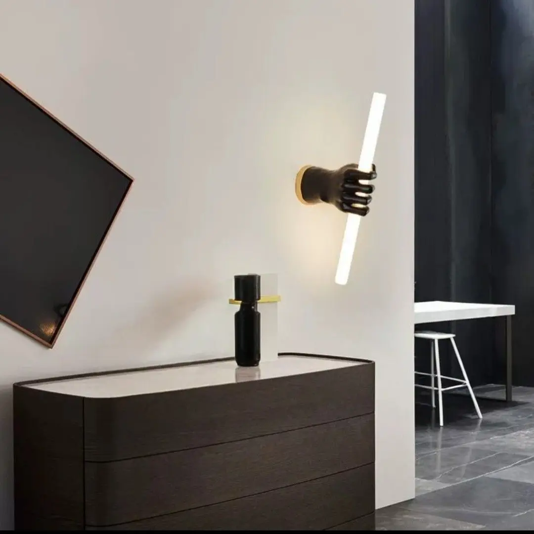 Creative Fist wall lamp, Relay Rod type wall lamp, Resin material wall lamp, Eye friendly LED lamp
