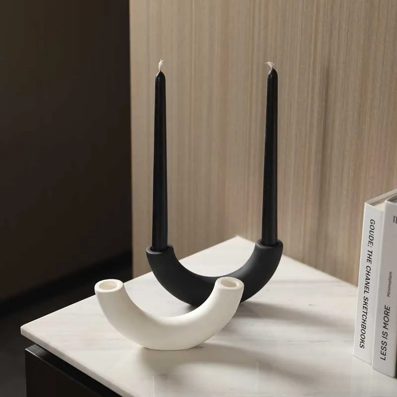 

Ceramic candlestick ornaments black and white wedding home living room bedroom dining table soft decorations