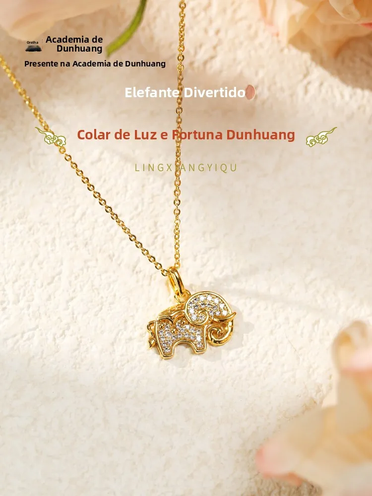 collier-elegant-pour-femme-pendentif-chaine-croix-doree-style-de-luxe-leger-et-tendance-motif-animal-finition