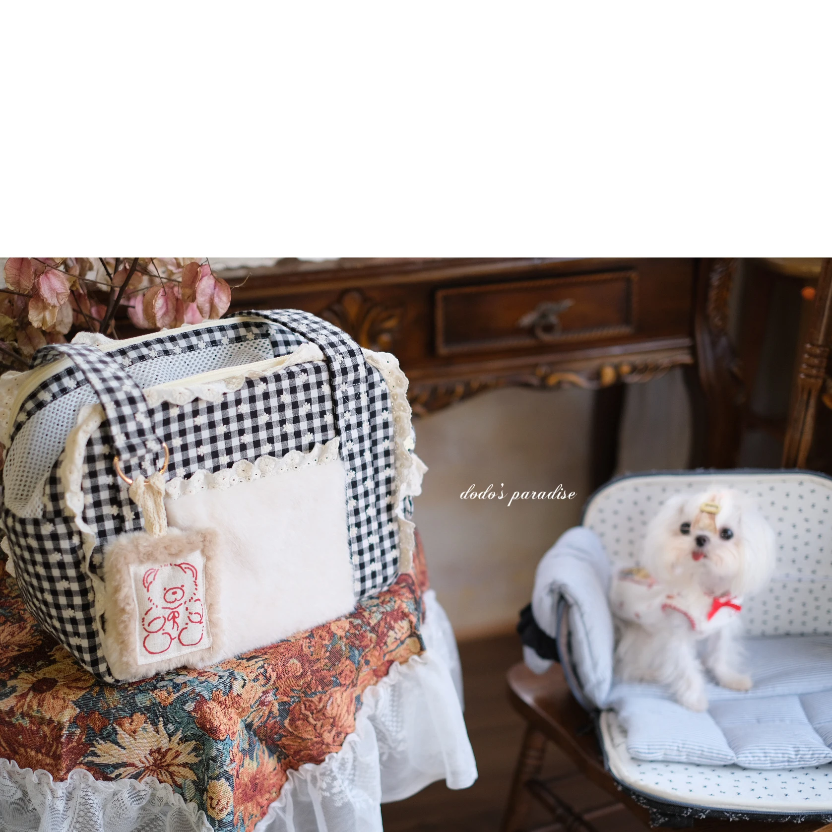 Luxury Winter Thickened Warm Pet Dog Carriers Bag,Puppy Backpack Portable Slings Handbags, Nest Bag Dual-purpose Dog accessories