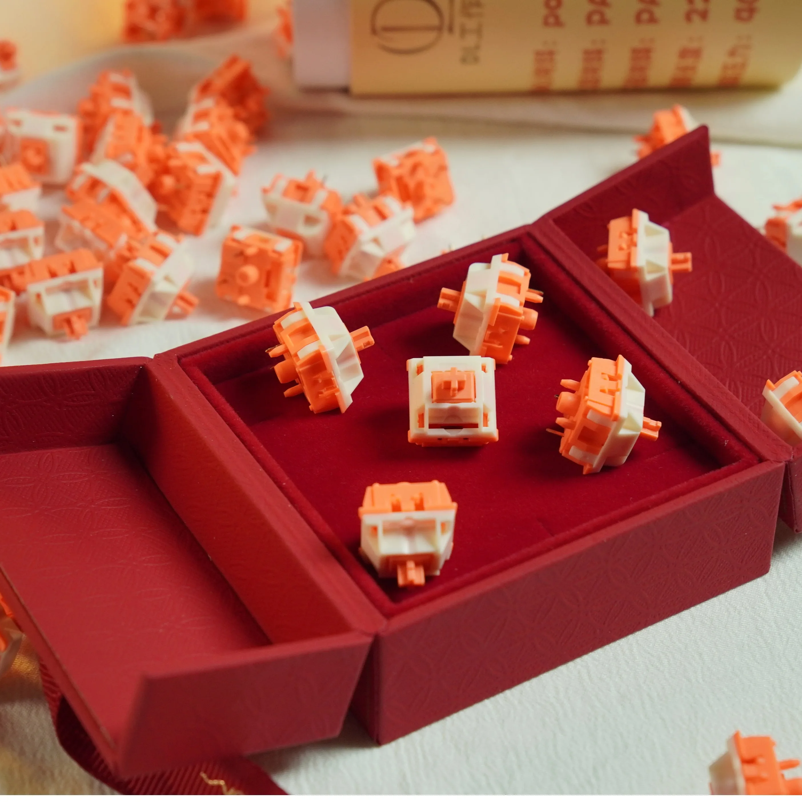 

Orange Cat Switch 5PIN HIFI Linear Switch Prelubrication Custom 32g/40g Trigger Office Gaming Mechanical Keyboard Accessories
