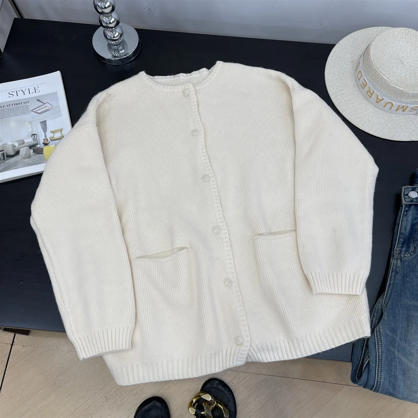 

Женский вязаный кардиган Sweet Sle Pure Color: модный винтажный дизайн, стройнящий силуэт, зимняя верхняя одежда K6