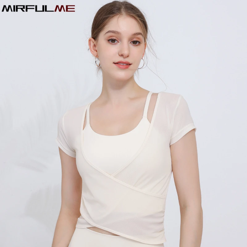 Summer Short Sleeve T-shirt Women Thin Slim Yoga Shirts Mesh Breathable Running Sport Shirt V-Neck Pleat Gym Fitness Tops Female