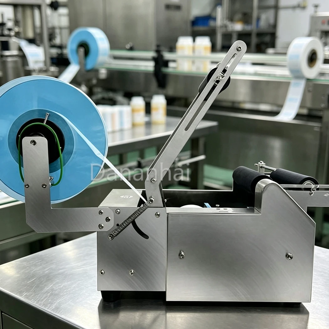 Round Container Labeler Semi Automatic Labeling Machine for Beverage Cosmetic Bottle Sticker Application Tool