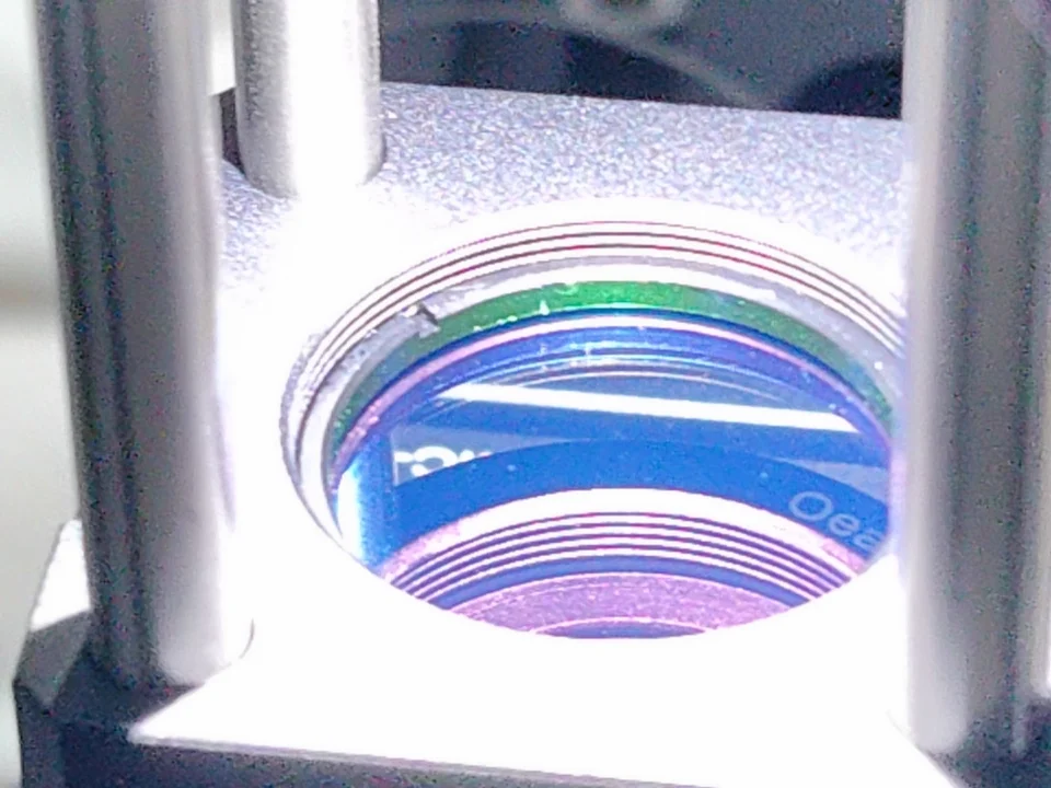 

1PCS Notch filter 532nm, negative band-stop filter 532nm, green light blocked, red and blue light transmitted lens
